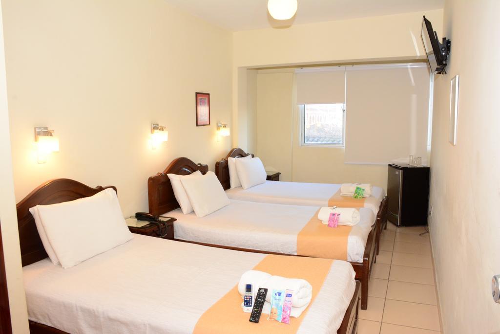 La Siesta Hotel Santa Cruz de La Sierra Εξωτερικό φωτογραφία