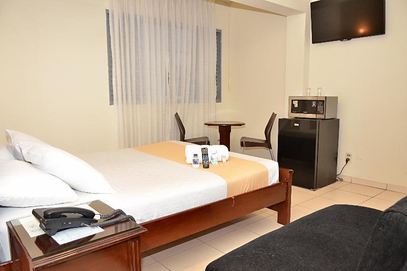 La Siesta Hotel Santa Cruz de La Sierra Εξωτερικό φωτογραφία